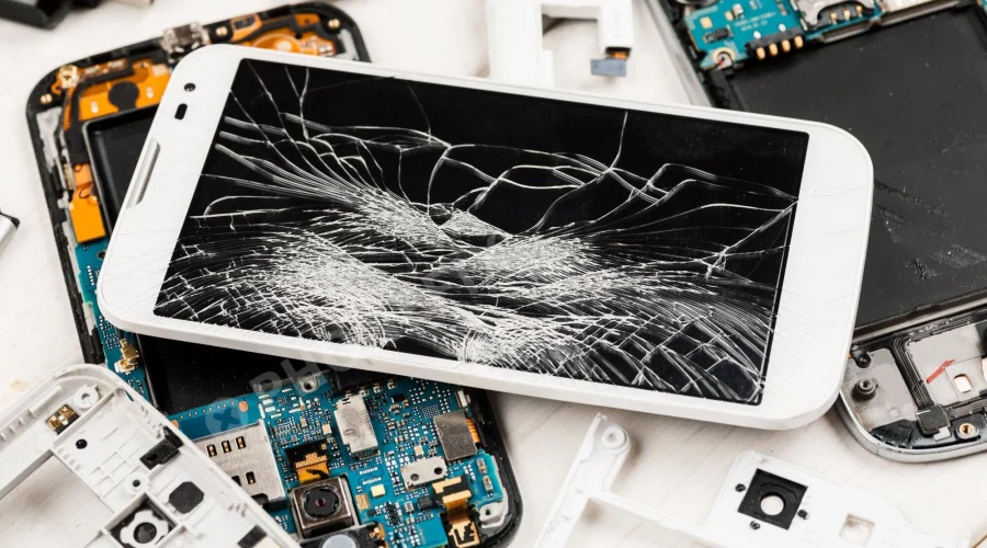 Cracked phone screen repair
